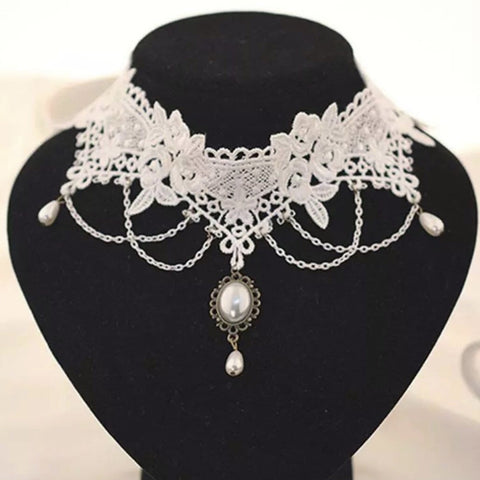 Simply White Elegant Choker Necklace