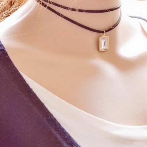 Rounded Choker With Stone (different color options)